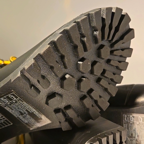 FOREVER21 Faux Leather & Faux Shearling Ankle Boots Black Women’s Size 7 (EU38) - Picture 9 of 16